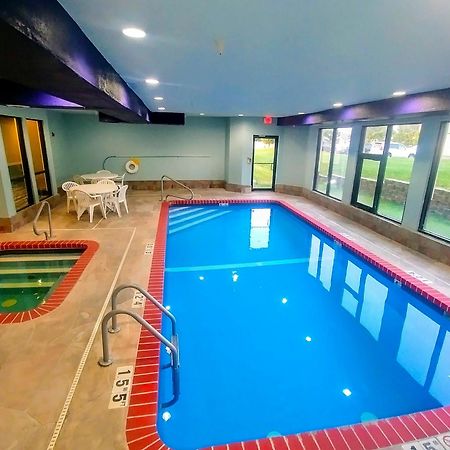 Americas Best Value Inn And Suites Lee'S Summit-Kansas City Esterno foto