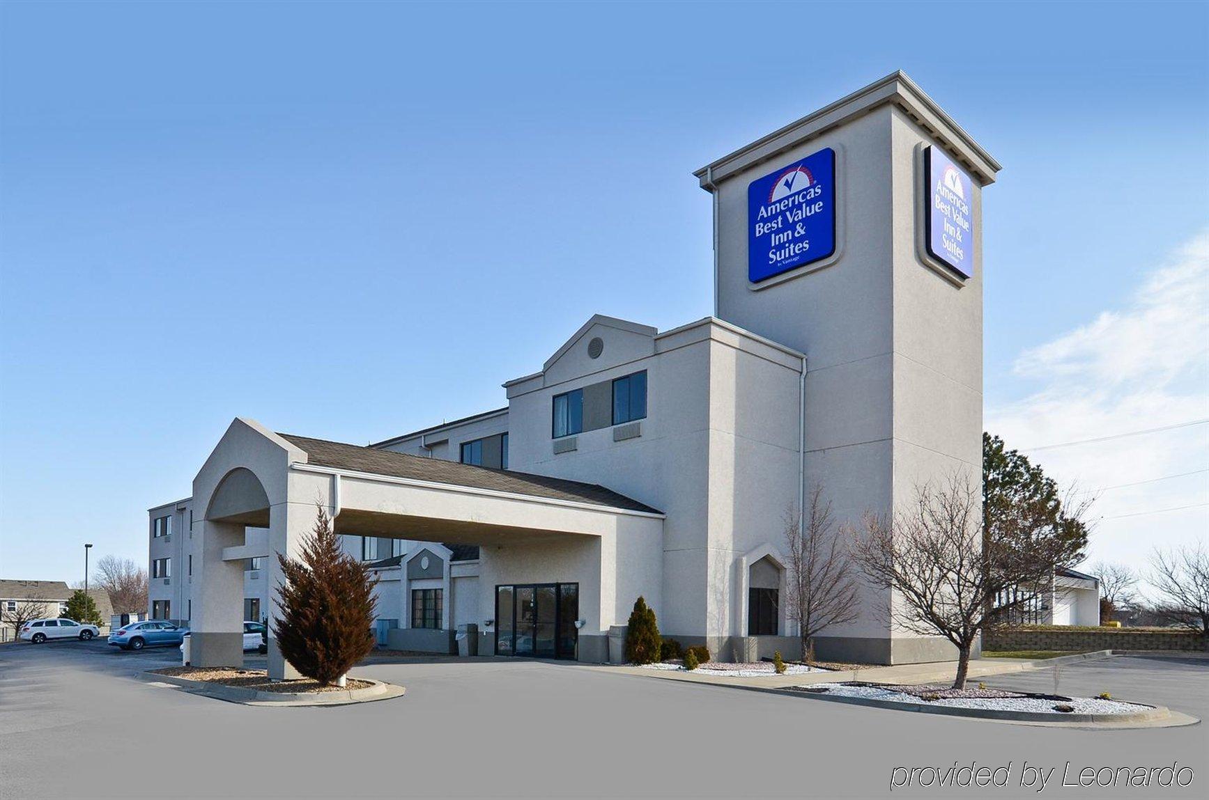 Americas Best Value Inn And Suites Lee'S Summit-Kansas City Esterno foto