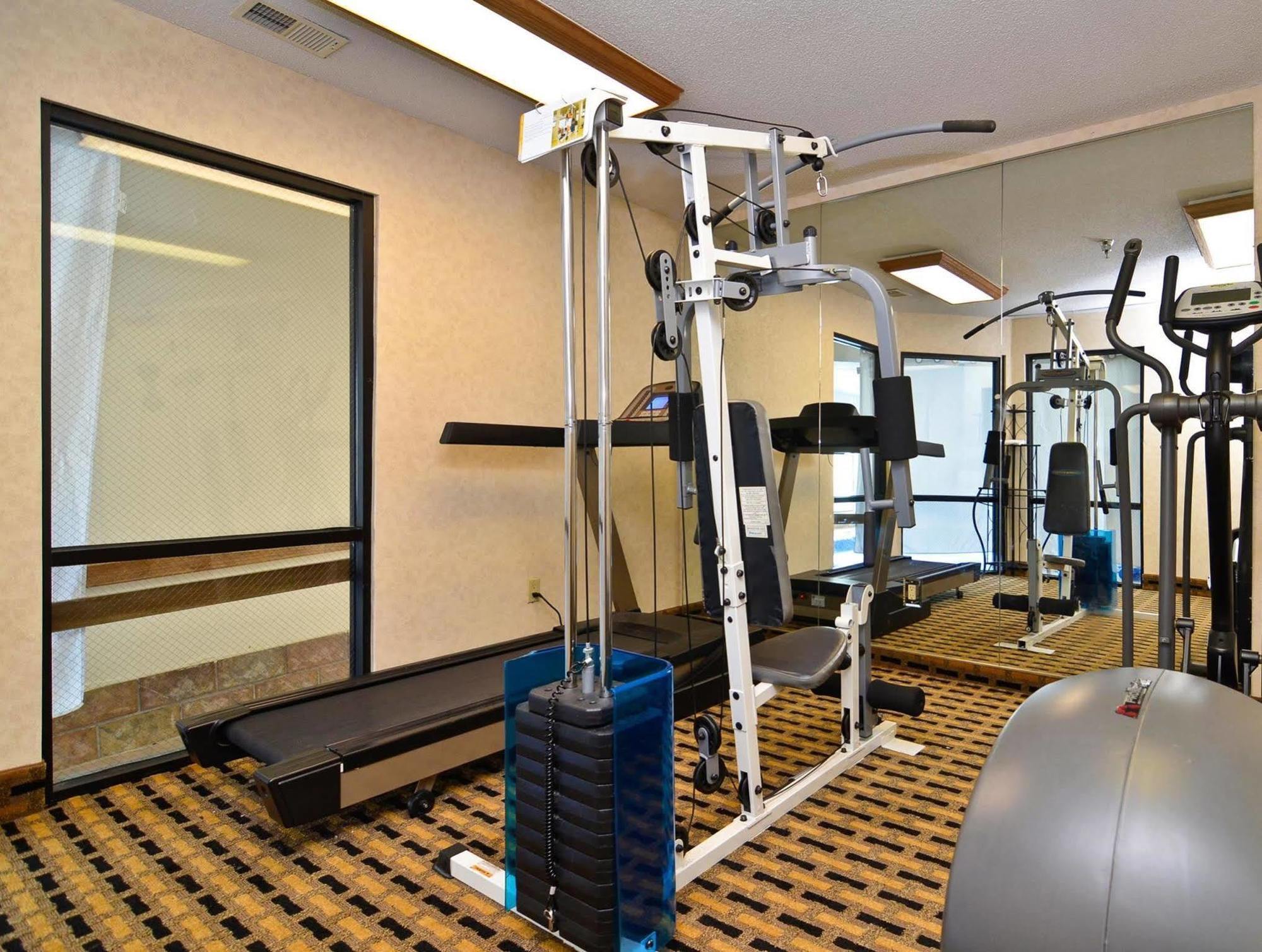 Americas Best Value Inn And Suites Lee'S Summit-Kansas City Esterno foto